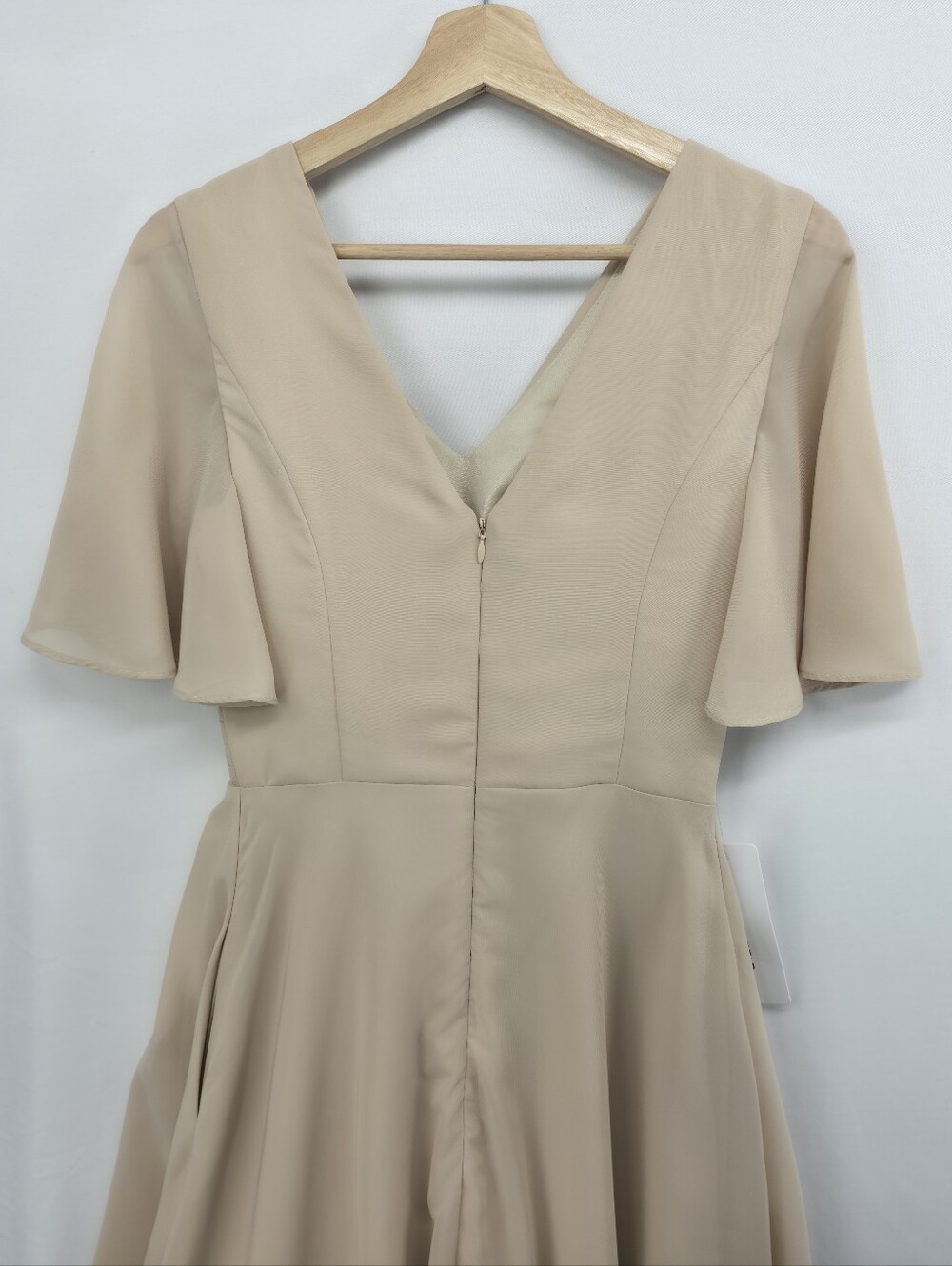 Lavetir Nude Beige Pleated Flutter Sleeve Formal Gown Side Slit Pockets NWT - Picture 10 of 16